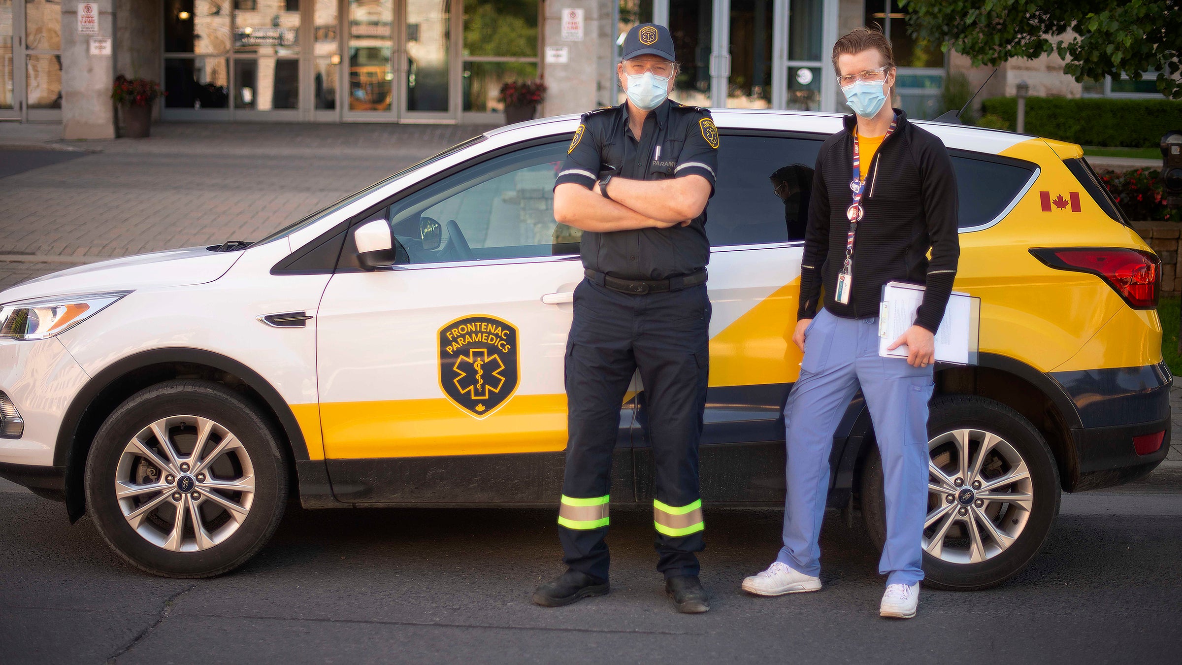 How Frontenac Paramedics’ Community Paramedicine program helps vulnerable residents stay well at home